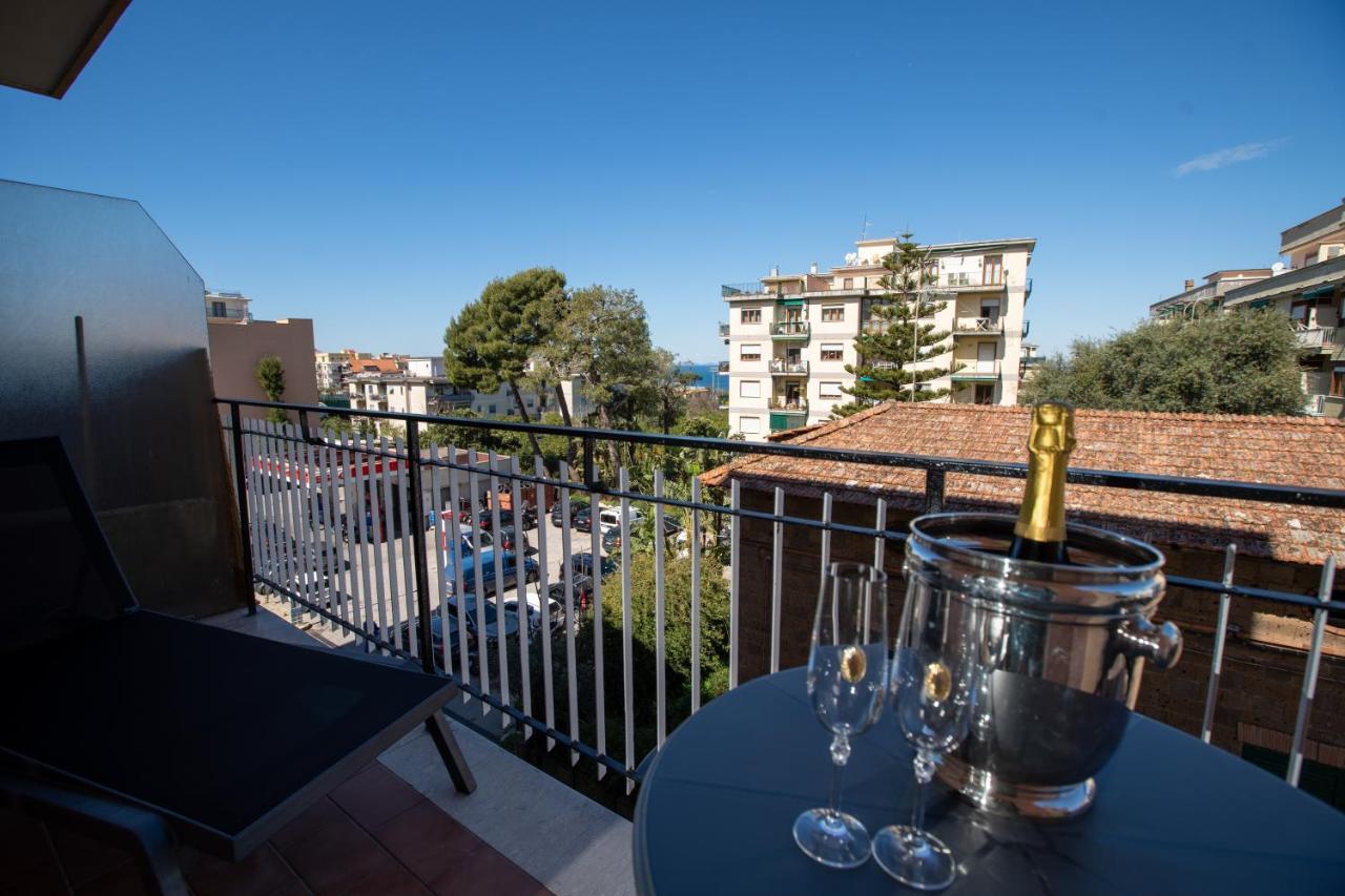 Alma Sorrento Suite Екстериор снимка
